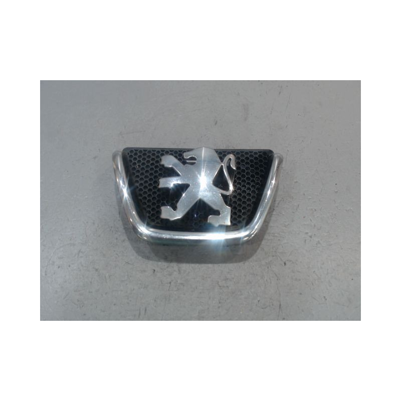 SIGLE CALANDRE PEUGEOT 206