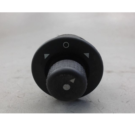 COMMANDE RETROVISSEUR EXT ELECTRIQUE