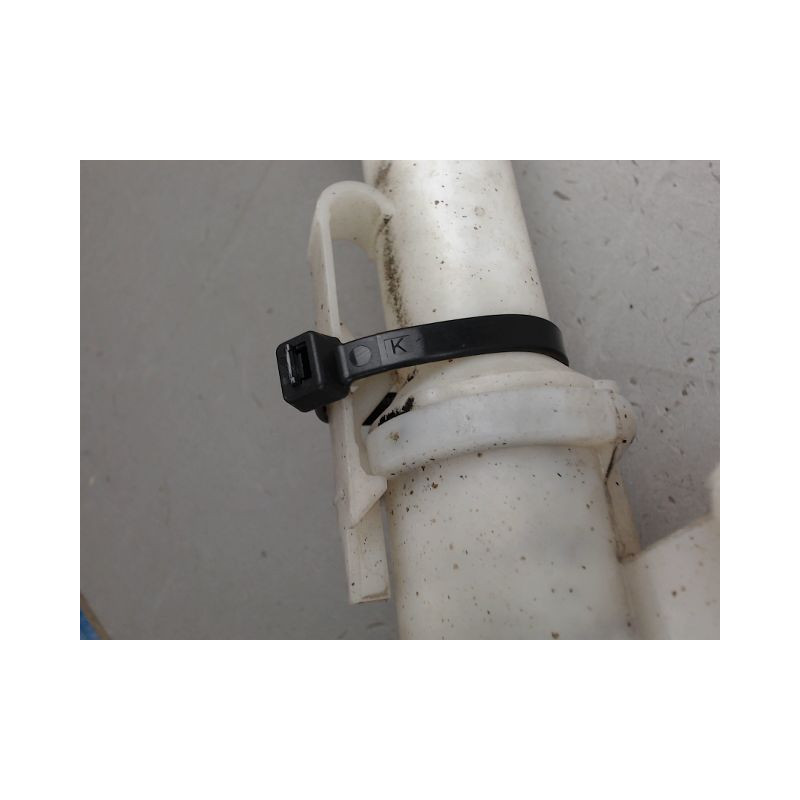 RESERVOIR LAVE-GLACE AVANT PEUGEOT 206