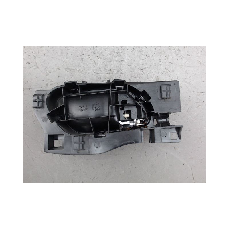 POIGNEE INTERIEURE PORTE ARRIERE GAUCHE PEUGEOT 208