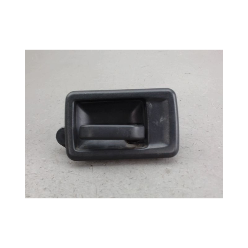 POIGNEE INTERIEURE PORTE AVANT DROIT PEUGEOT 106