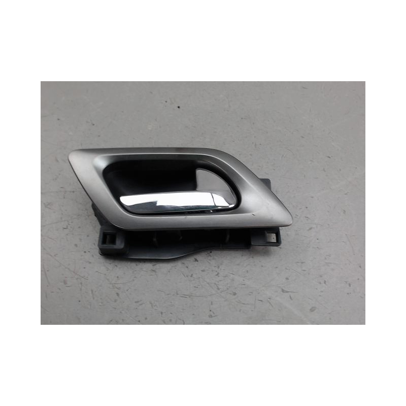 POIGNEE INTERIEURE PORTE AVANT DROIT CITROEN C4