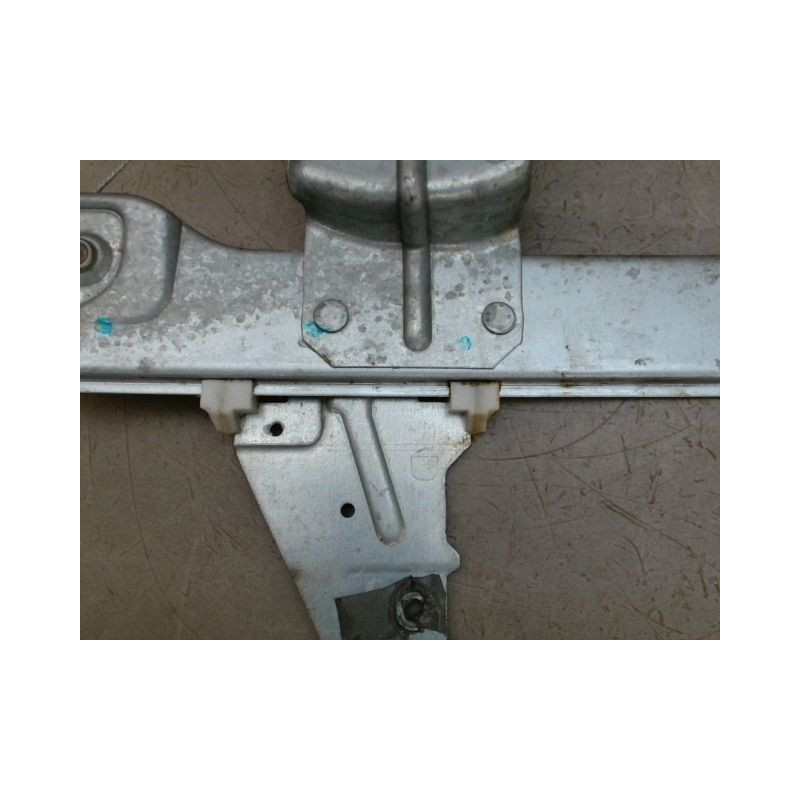 MECANISME LEVE-GLACE ARRIERE DROIT PEUGEOT 207