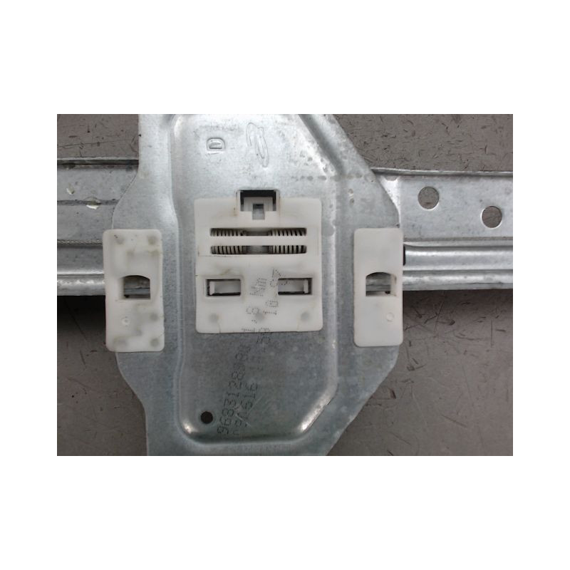 MECANISME LEVE-GLACE ARRIERE DROIT CITROEN C3