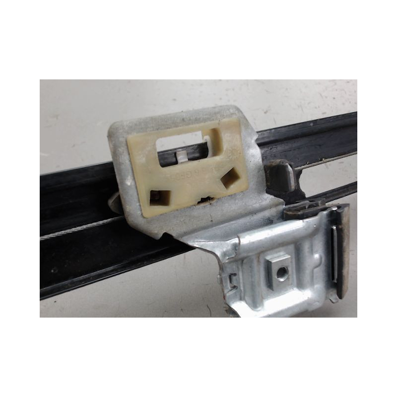 MECANISME LEVE-GLACE AVANT DROIT SEAT ALTEA
