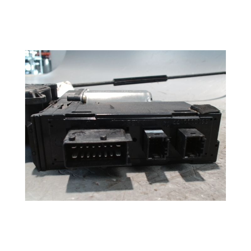 MECANISME+MOTEUR LEVE-GLACE AVANT GAUCHE PEUGEOT 307 2001-2005