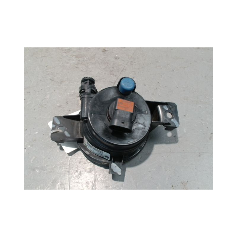 PHARE ANTIBROUILLARD AVANT DROIT B.M.W. X5