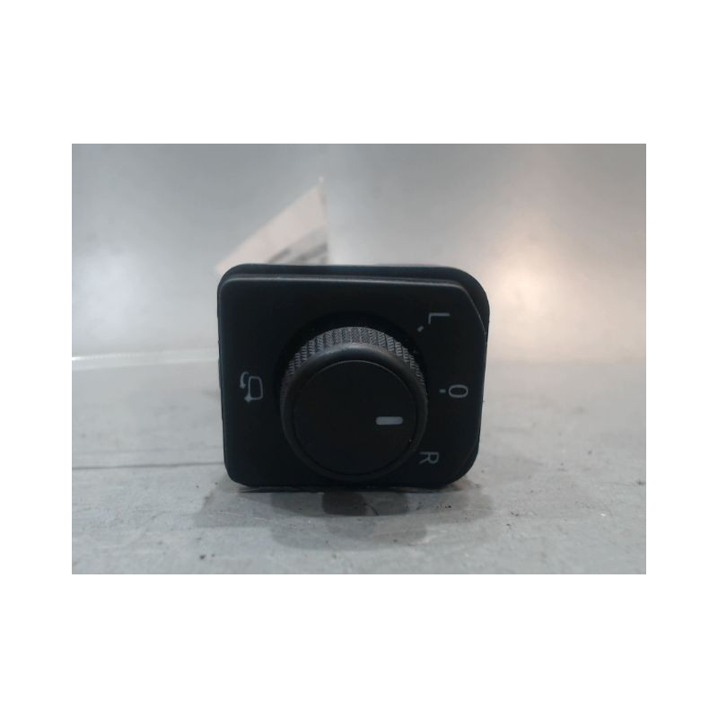 COMMANDE RETROVISSEUR EXTERIEUR ELECTRIQUE SEAT ARONA