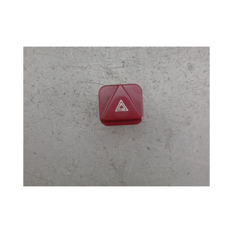 BOUTON DE WARNING PEUGEOT 407