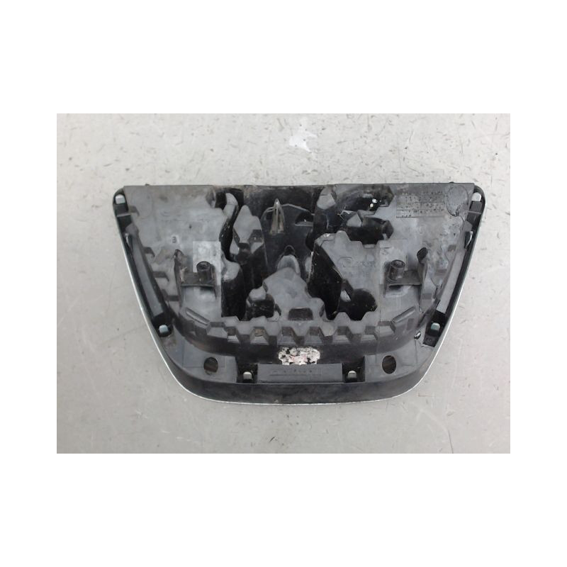 SIGLE CALANDRE PEUGEOT 207