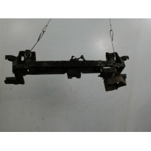 TRAVERSE SUPERIEURE ARMATURE AVANT PEUGEOT 5008