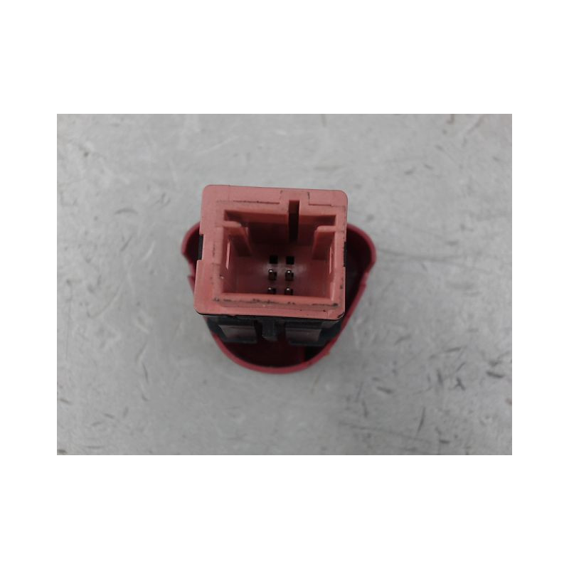 BOUTON DE WARNING CITROEN C3