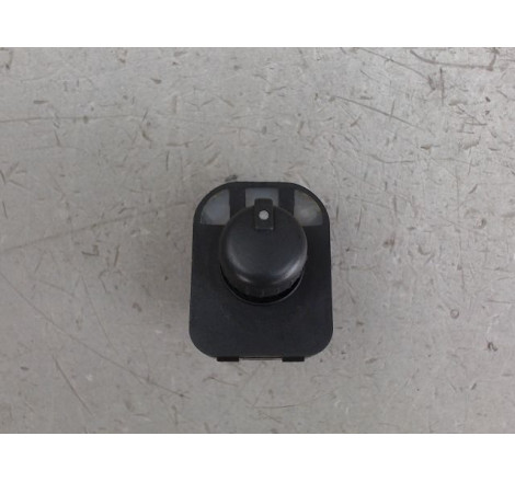 COMMANDE RETROVISSEUR EXT ELECTRIQUE