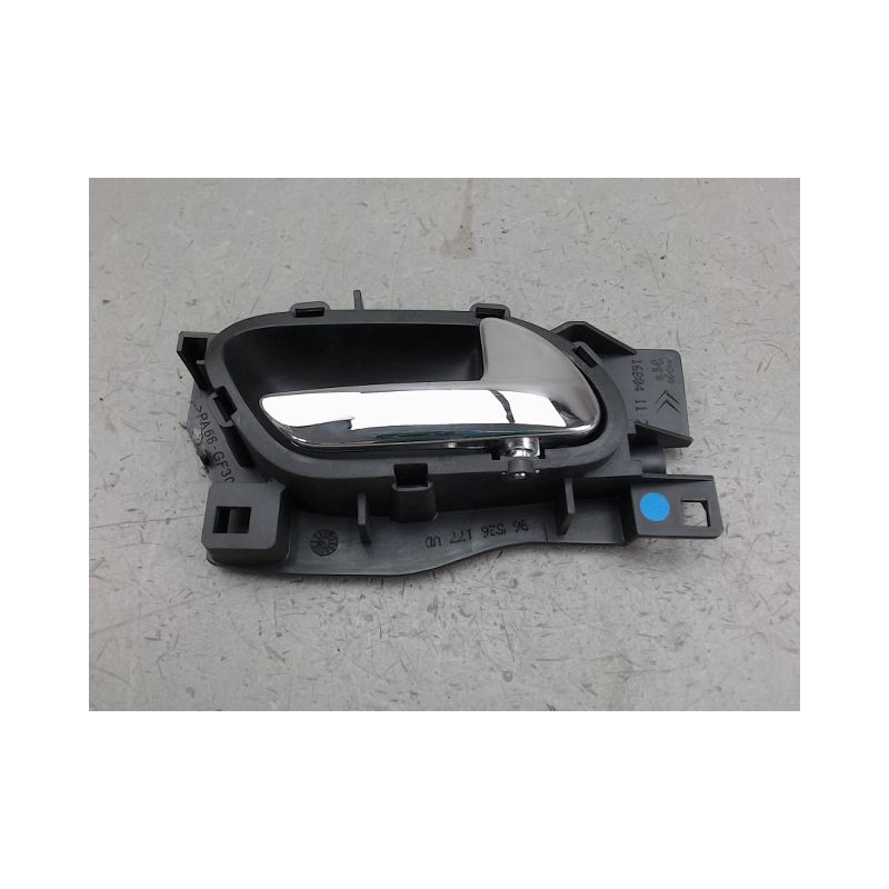 POIGNEE INTERIEURE PORTE AVANT DROIT PEUGEOT 407