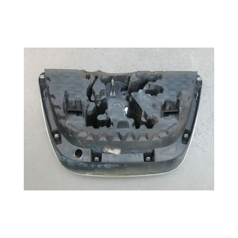 SIGLE CALANDRE PEUGEOT 207