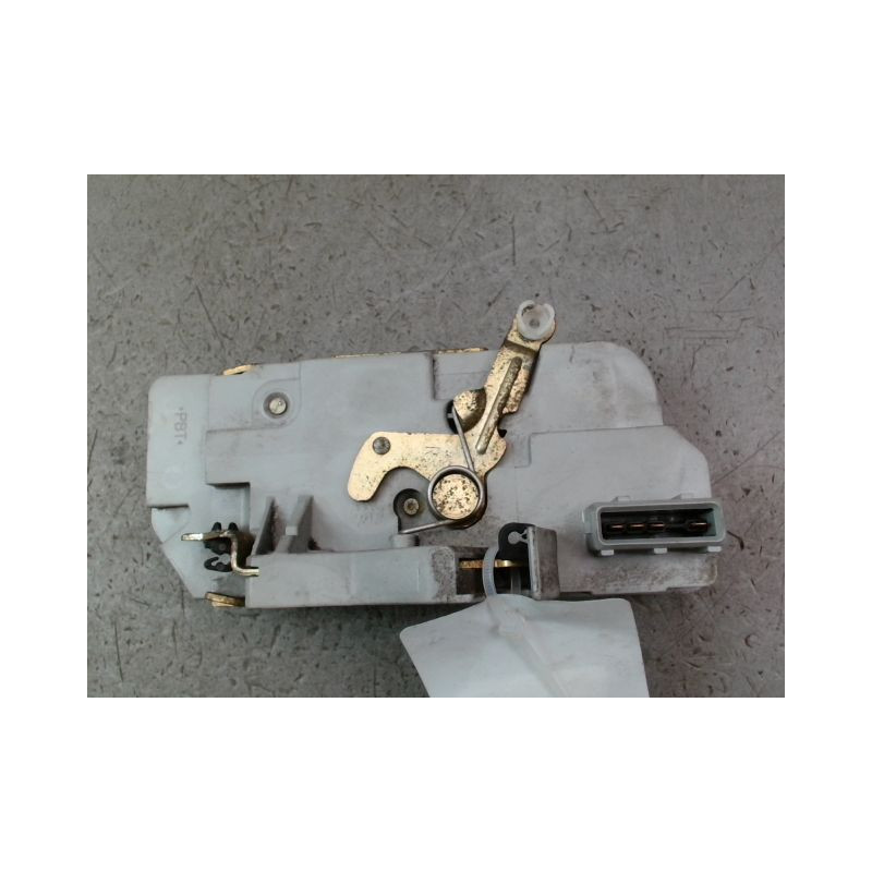 SYSTEME CONDAMNATION ARRIERE DROIT PEUGEOT 206 SW 2002-2006