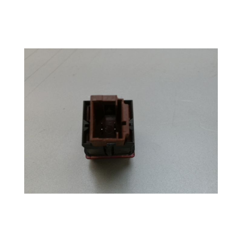 BOUTON DE WARNING PEUGEOT 207