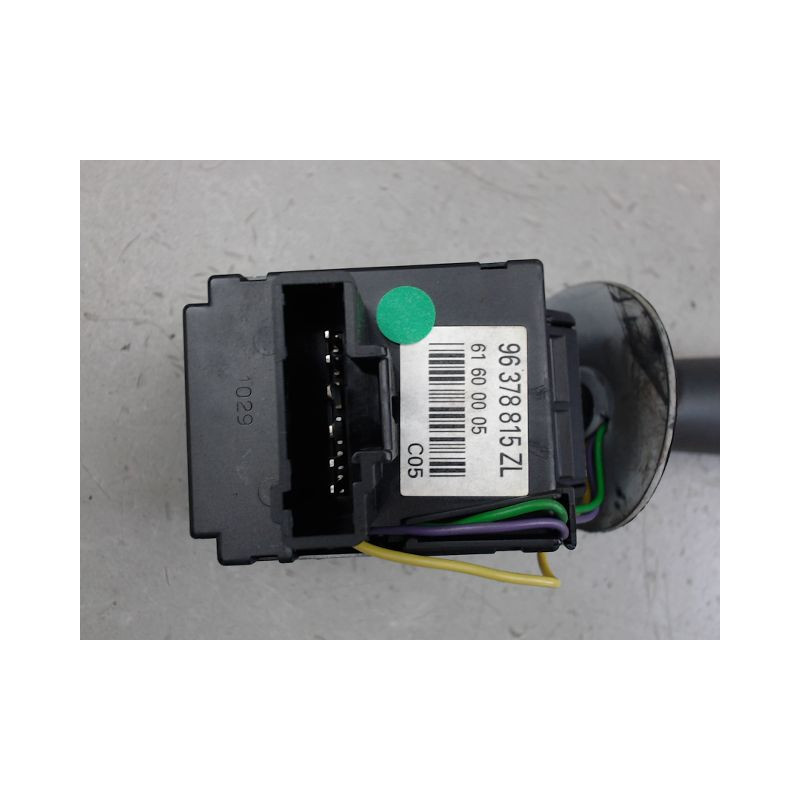 COMMANDE CLIGNOTANT PEUGEOT 607