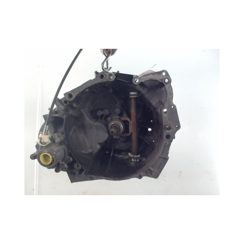 BOITE A VITESSE MECANIQUE PEUGEOT 205 1.7 Diesel
