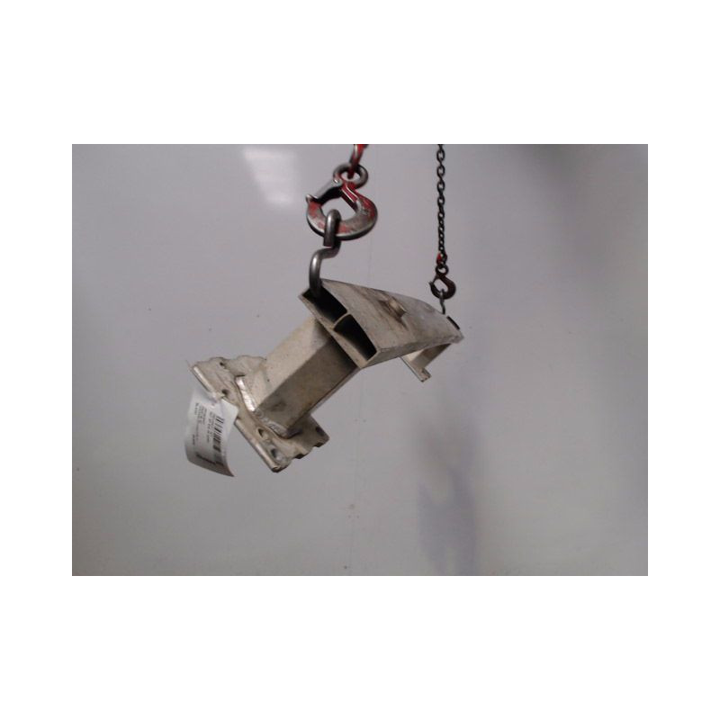 RENFORT PARE-CHOC AVANT PEUGEOT 307 SW 2005-