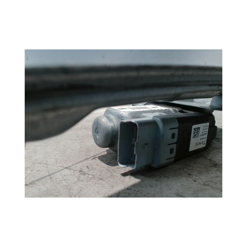 MECANISME+MOTEUR LEVE-GLACE AVANT GAUCHE PEUGEOT 207 3P