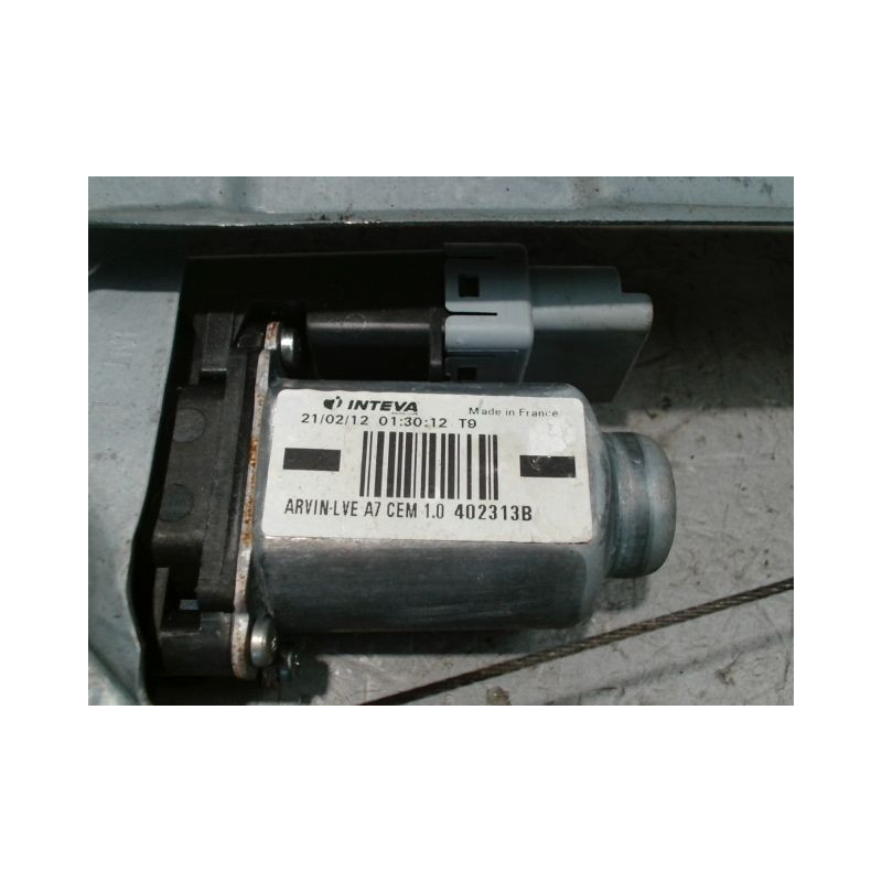 MECANISME+MOTEUR LEVE-GLACE AVANT GAUCHE PEUGEOT 207 3P