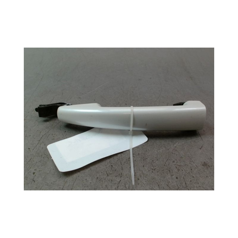 POIGNEE EXTERIEURE PORTE AVANT GAUCHE PEUGEOT 5008
