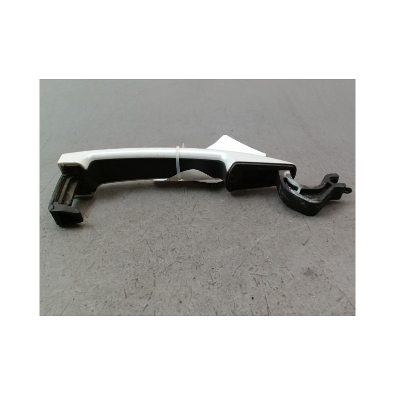 POIGNEE EXTERIEURE PORTE AVANT GAUCHE PEUGEOT 5008