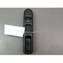COMMANDE LEVE-GLACE PORTE AVD PEUGEOT 5008