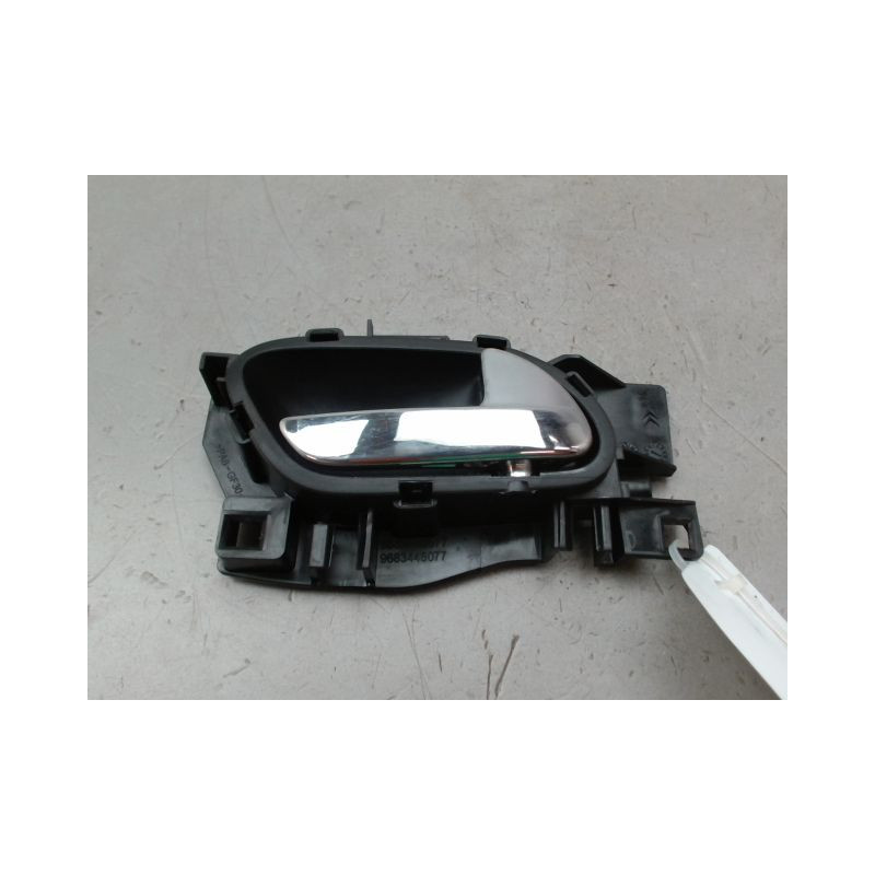POIGNEE INTERIEURE PORTE AVANT DROIT PEUGEOT 5008