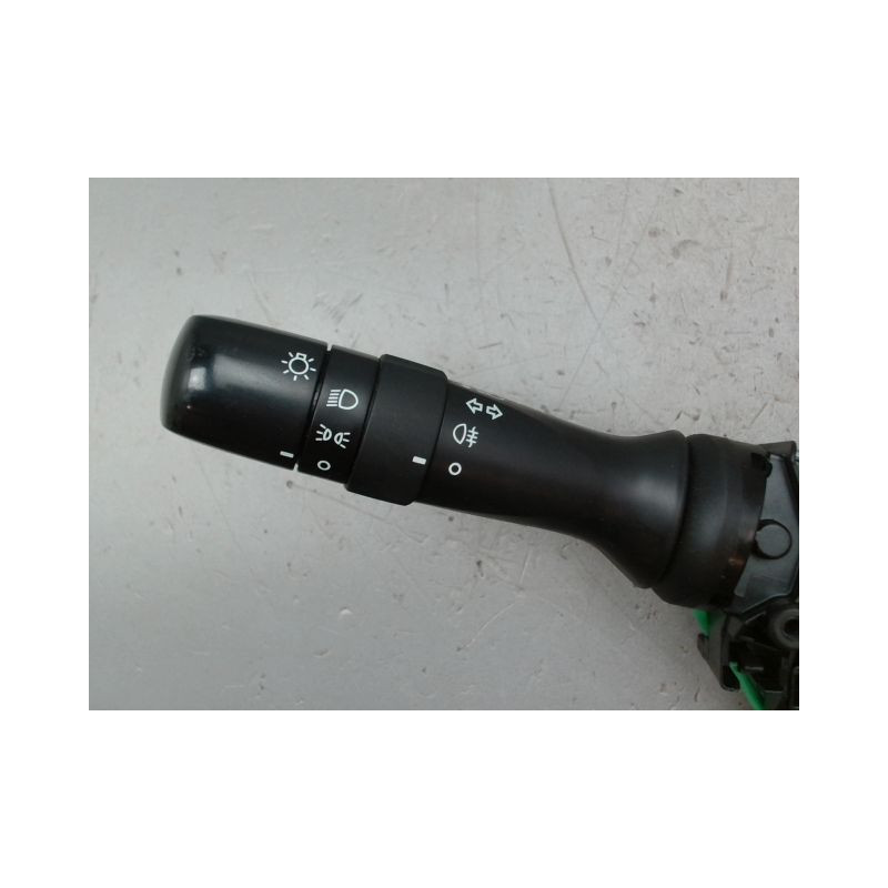 COMMANDE ECLAIRAGE PEUGEOT 108
