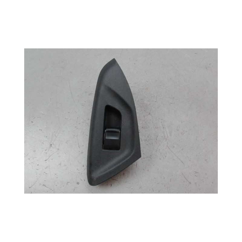 COMMANDE LEVE-GLACE PORTE AVD PEUGEOT 108