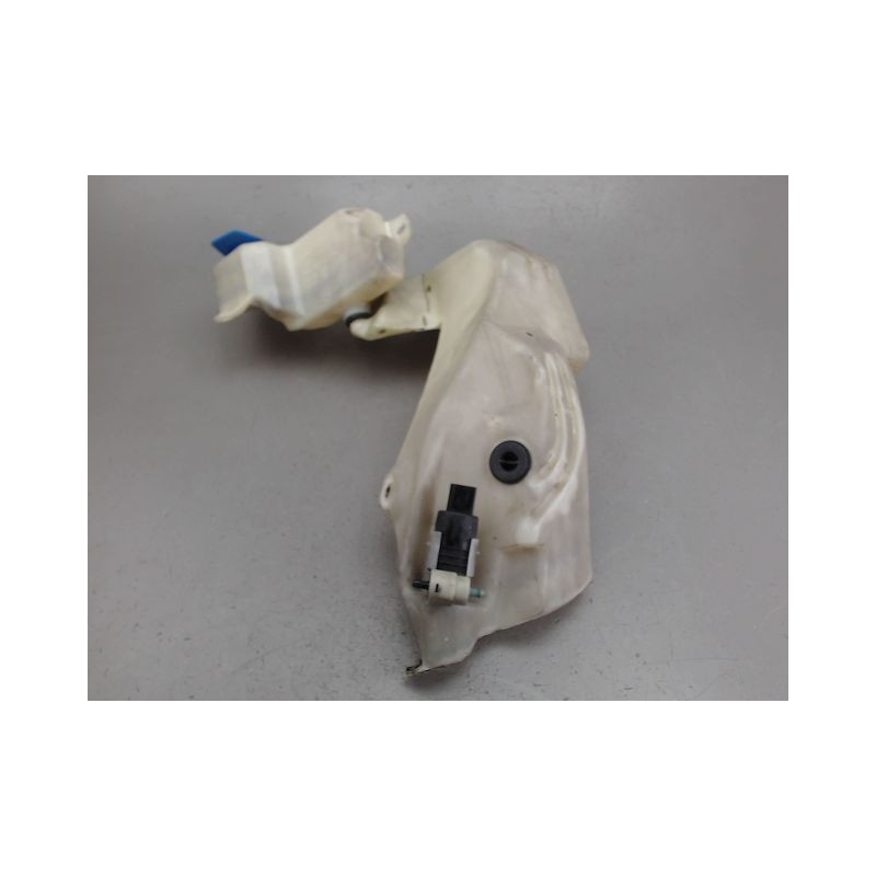 RESERVOIR LAVE-GLACE AVANT AUDI A4
