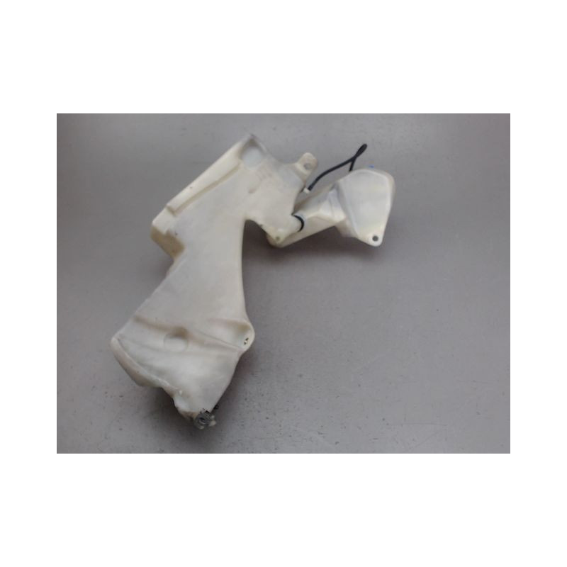 RESERVOIR LAVE-GLACE AVANT AUDI A4