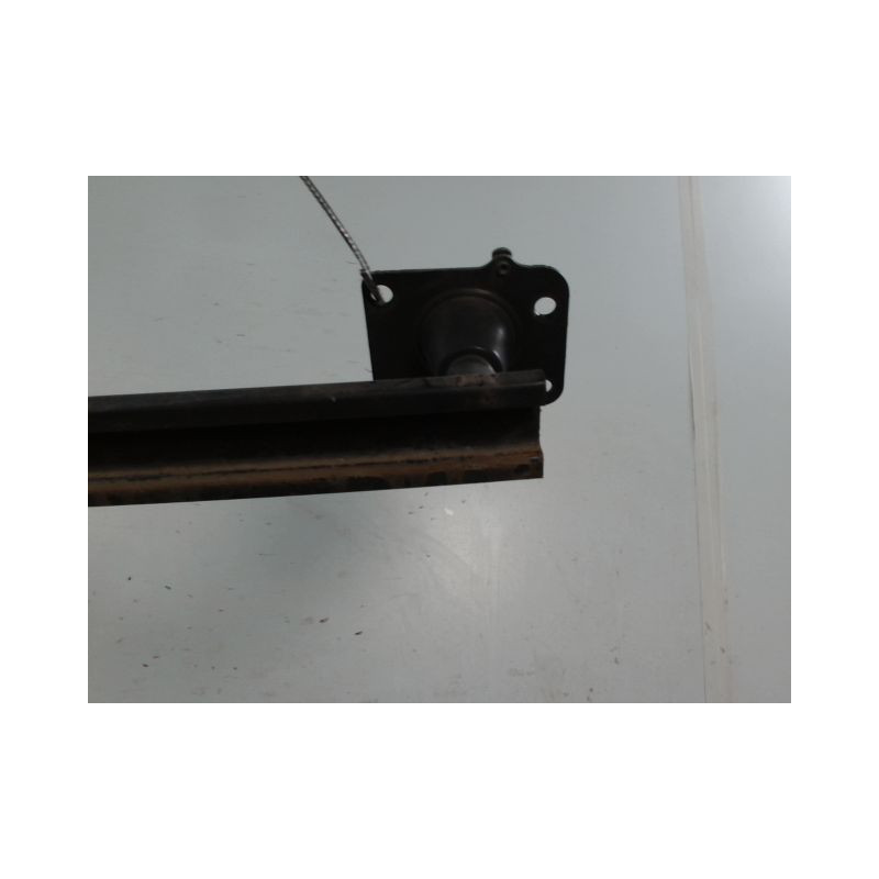 RENFORT PARE-CHOC AVANT PEUGEOT 3008
