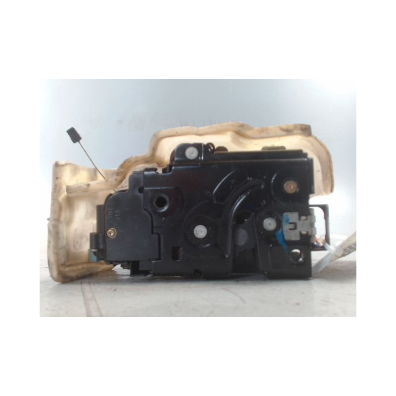 SYSTEME CONDAMNATION AVANT DROIT VOLKSWAGEN GOLF V 2003-2009