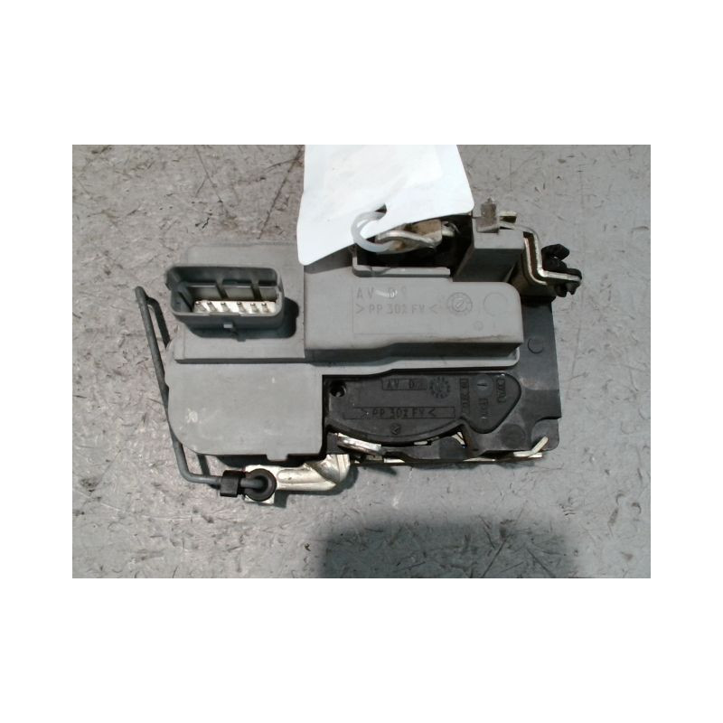 SYSTEME CONDAMNATION AVANT DROIT PEUGEOT 206 3P
