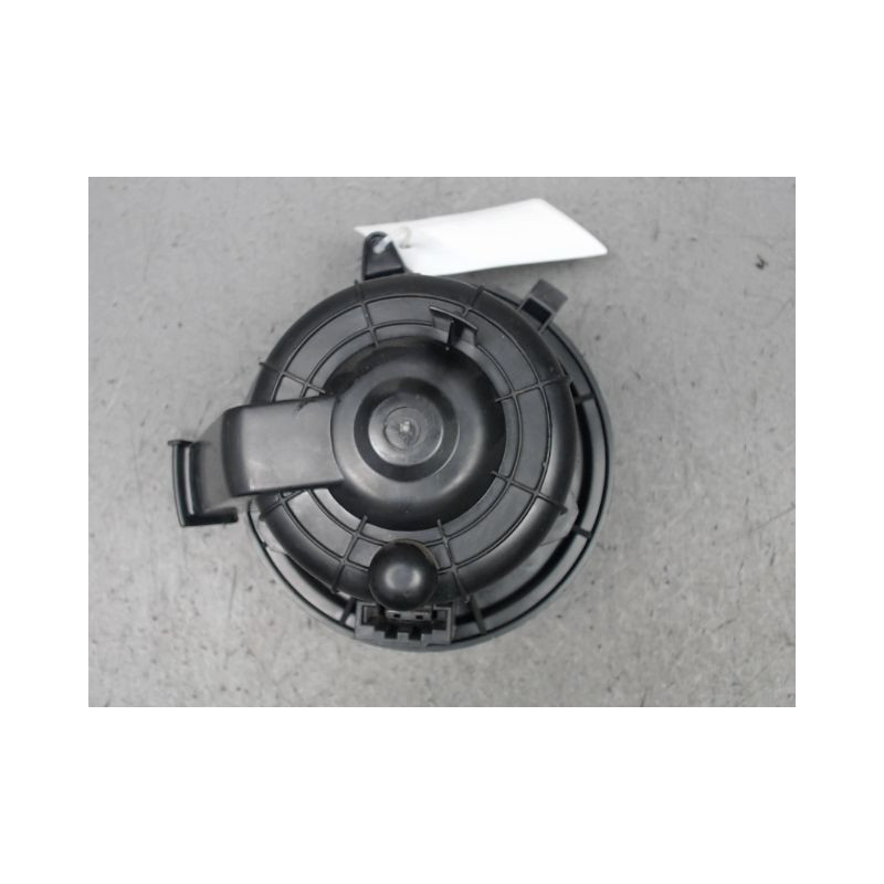 MOTEUR VENTILATEUR CHAUFFAGE CITROEN DS3 2009-