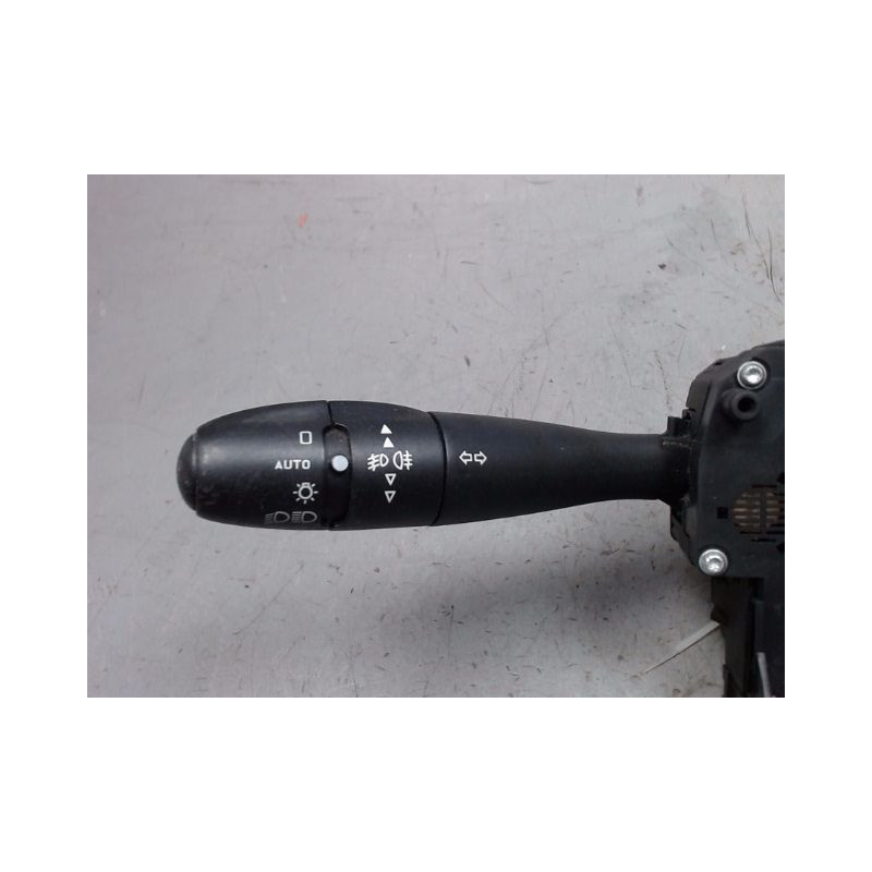 BLOC COMMODOS PEUGEOT 207 5P
