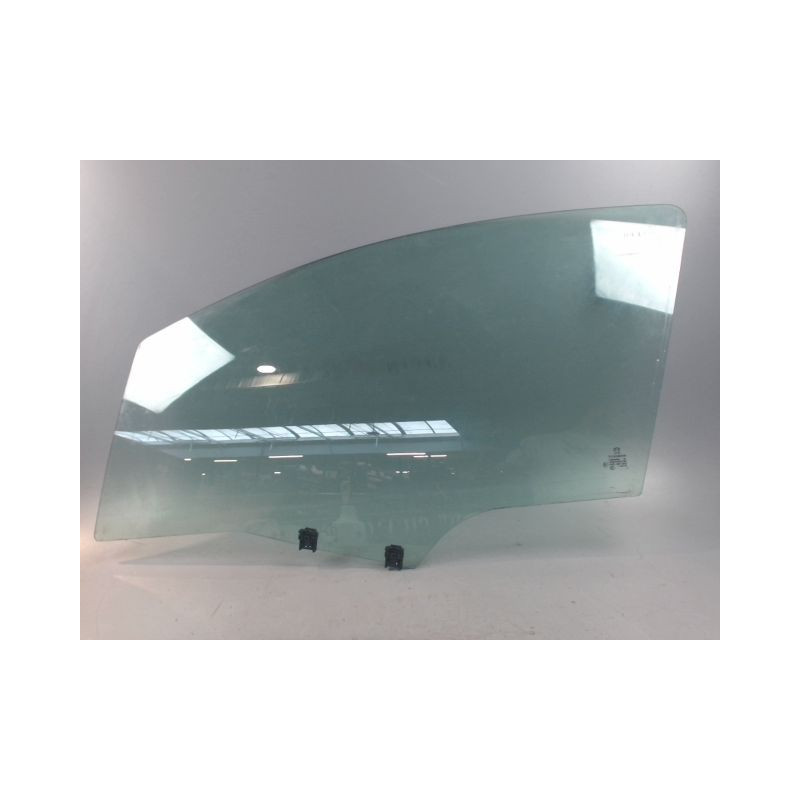 GLACE PORTE AVG PEUGEOT 207 3P