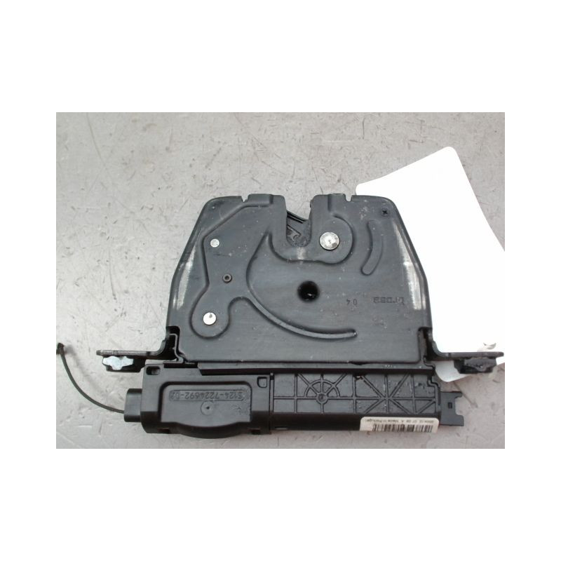 SERRURE COFFRE ARRIERE BMW SERIE 5