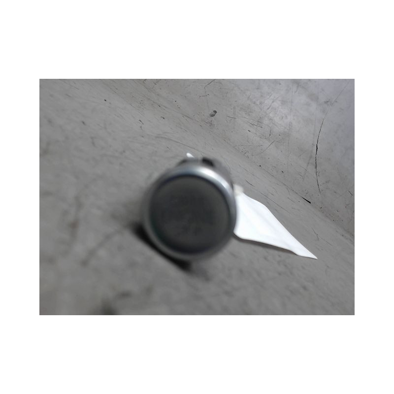 BOUTON DE DEMARRAGE VOLKSWAGEN PASSAT