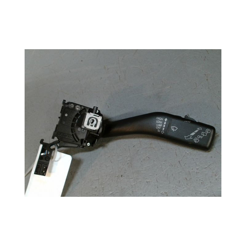 COMMANDE ESSUIE GLACE VOLKSWAGEN GOLF VI 2008-