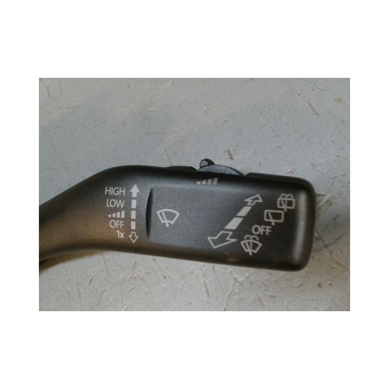 COMMANDE ESSUIE GLACE VOLKSWAGEN GOLF VI 2008-