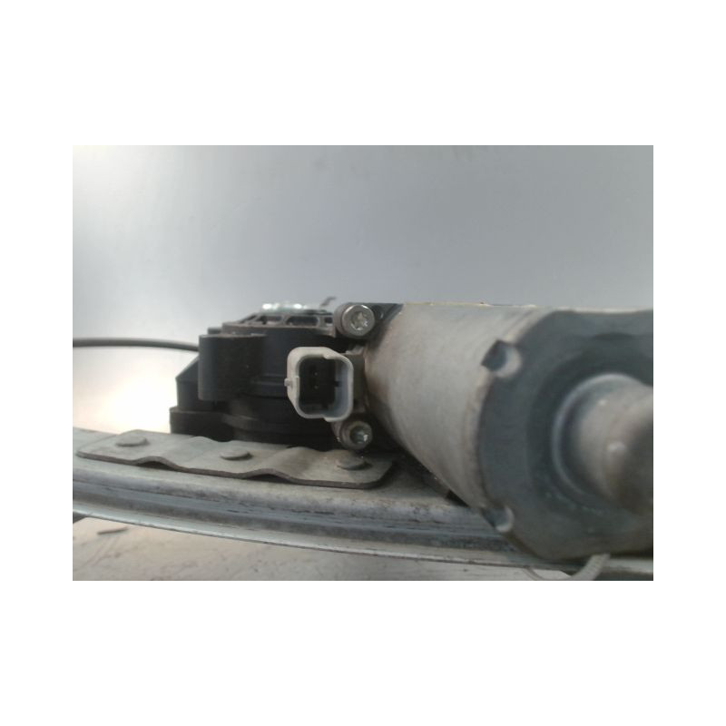 MECANISME+MOTEUR LEVE-GLACE AVANT DROIT PEUGEOT 206 3P
