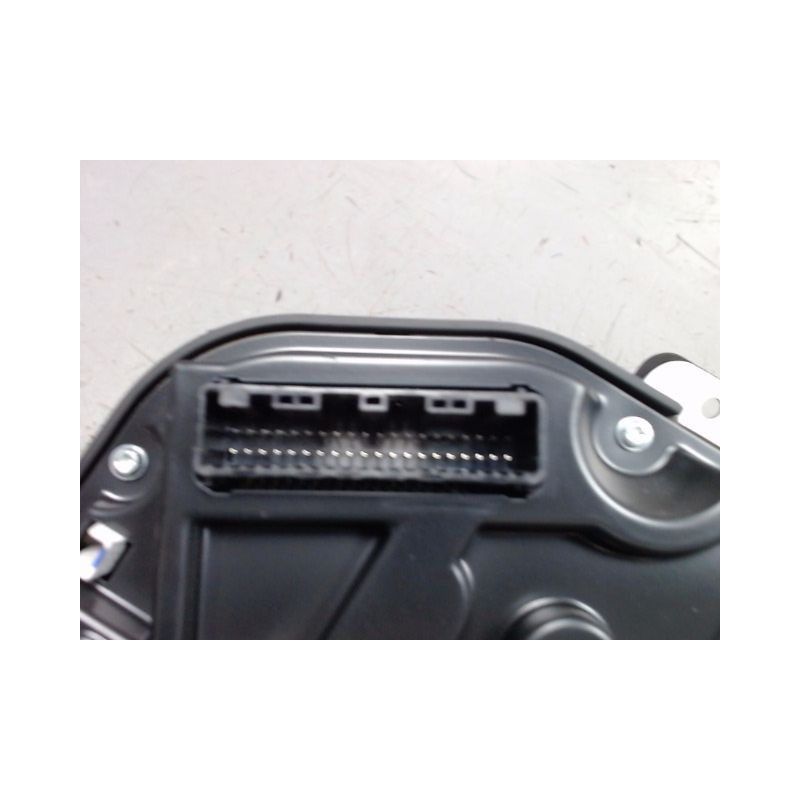 BLOC COMPTEURS TOYOTA AURIS 2007-