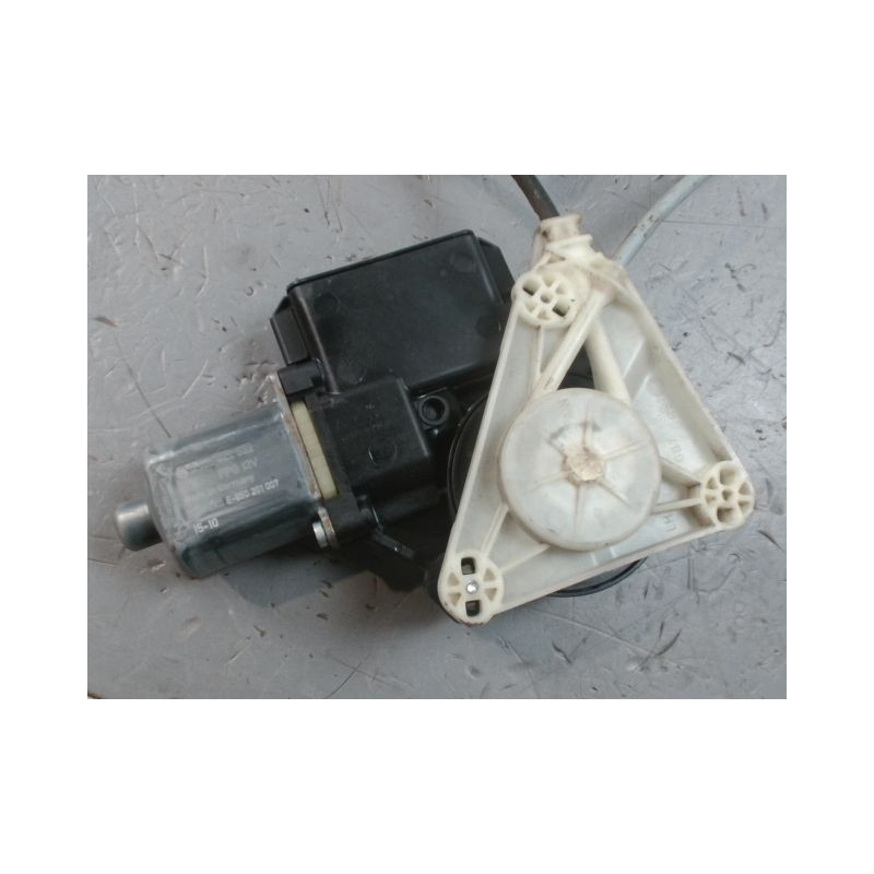 MECANISME+MOTEUR LEVE-GLACE ARRIERE GAUCHE VOLKSWAGEN POLO 2009-