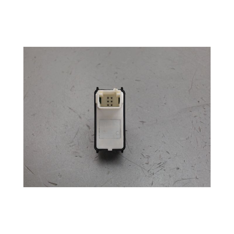 COMMANDE LEVE-GLACE PORTE AVD PEUGEOT 208