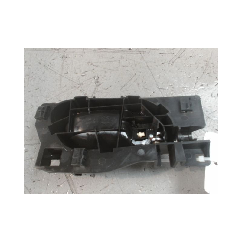 POIGNEE INTERIEURE PORTE AVANT GAUCHE PEUGEOT 208