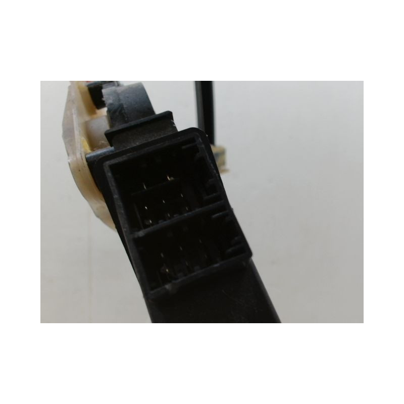 MECANISME+MOTEUR LEVE-GLACE AVANT DROIT VOLKSWAGEN POLO IV Phase 2 (9N) 2005-2009